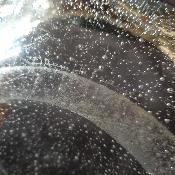 Daum, coupe en cristal soufflée bullée.
