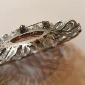 Broche, pendentif bijou créateur en argent et pierre oeil de tigre