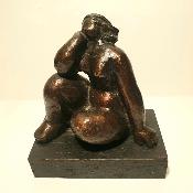 Sculpture contemporaine femme en bronze à la cire perdue