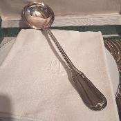 Ménagère Ravinet Denfert, modèle au filet.