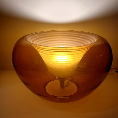 Lampe vintage en verre soufflé ambré, design italien 