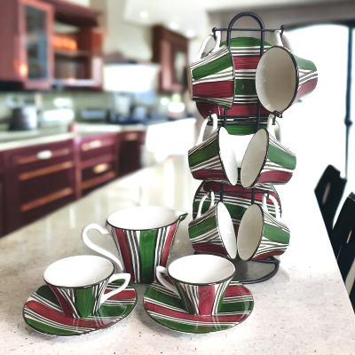 Tasses à café et crémier, modèle Féria, Sarreguemines années 50