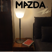 Lampe Mazda industrielle pied métal laqué gris 
